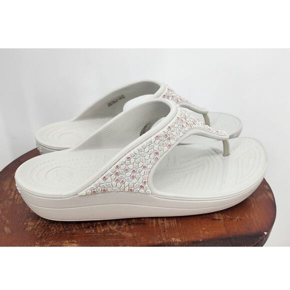 Crocs Women's Slip On Comfort Shoes Size 10 - Picture 1 of 8